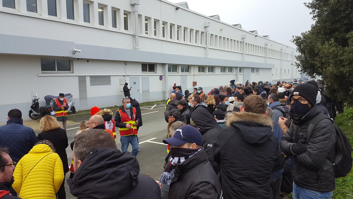 Grève pour les salaires aux chantiers nautiques Fountaine-Pajot