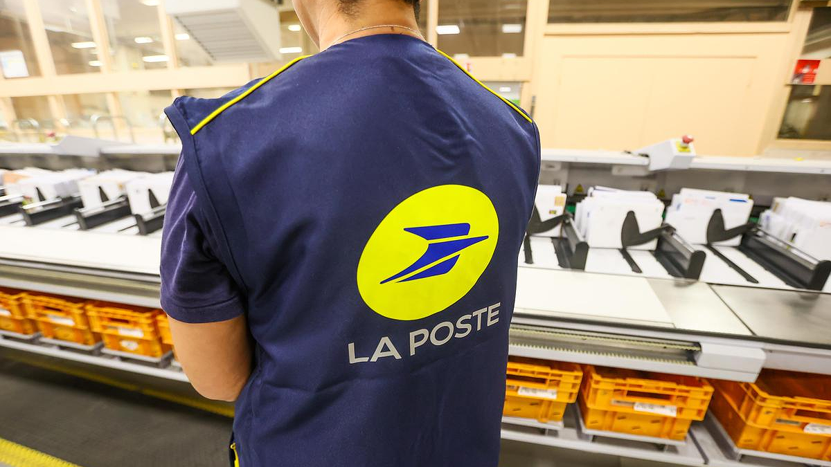 Illustration - Non aux licenciements à La Poste !