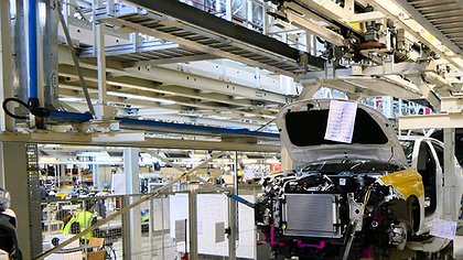 Illustration Postes surchargés : réaction ouvrière et recul du patron