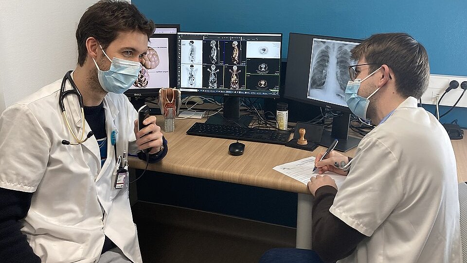 Illustration - Trop de médecins ? Drôle d’idée…