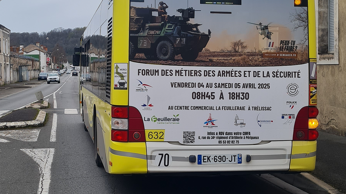 Illustration - Bruits de bottes et embrigadement