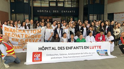 Illustration Réanimation pédiatrique en lutte