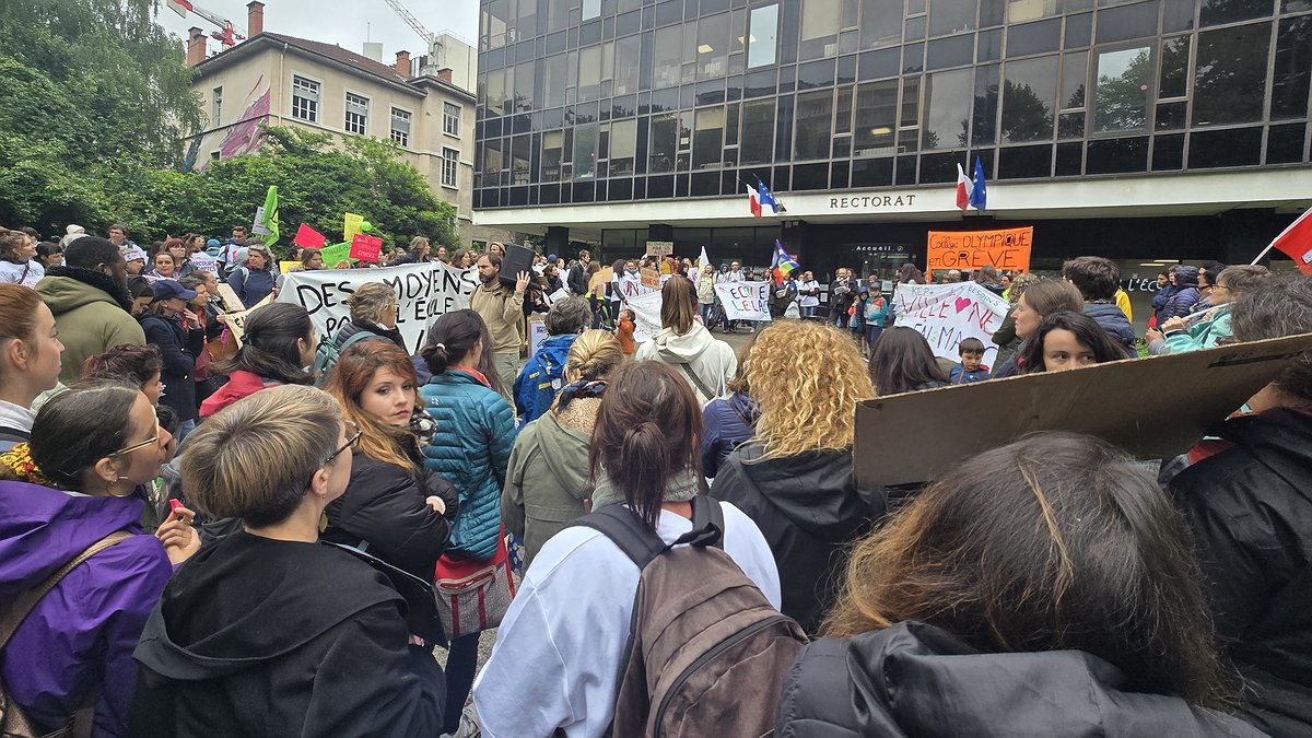 Illustration - pas de moyens, pas de rentrée !