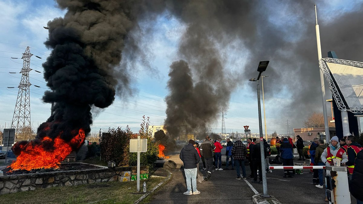 Illustration Une grève d'avertissement