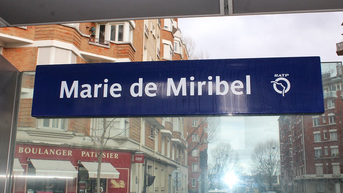Illustration - Bientôt bradé au privé ?