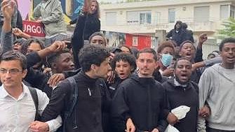 Illustration une répression révoltante