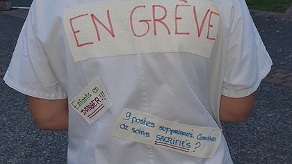 Illustration Service pédiatrie en lutte : alertez les bébés !
