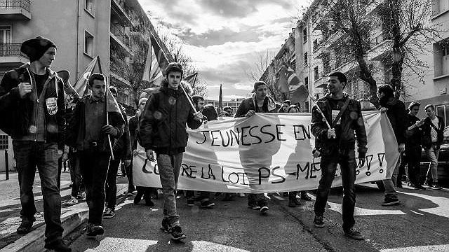 Illustration - on ne sera pas  de la chair à patron