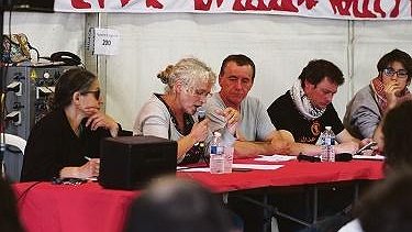 Illustration - des discussions et une vraie divergence