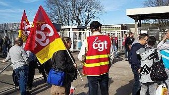 Illustration - bénéfices record et salaires bloqués