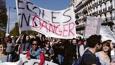 Illustration - l’école rattrapée  par le pourrissement social