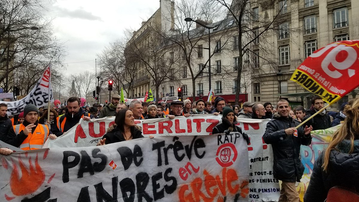 Illustration - les grévistes maintiennent la pression