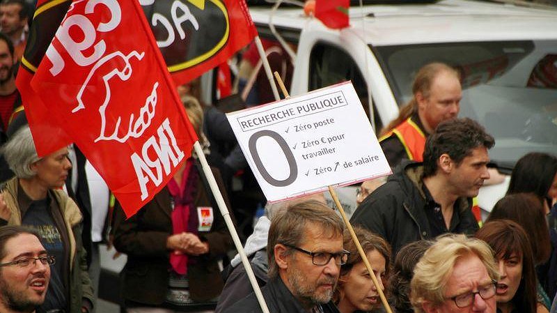 Illustration - plus de précarité… et de vagues promesses