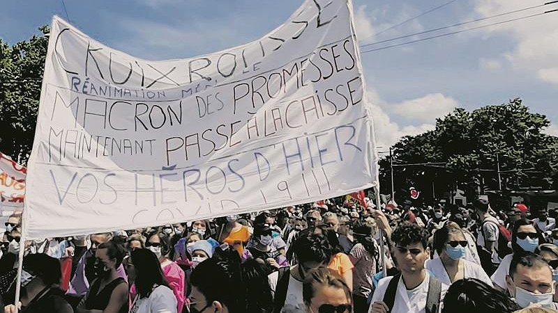 Illustration - submergé par la deuxième vague