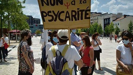 Illustration - une journée de protestation