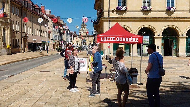 Illustration - les militants de Lutte ouvrière à la rencontre des travailleurs