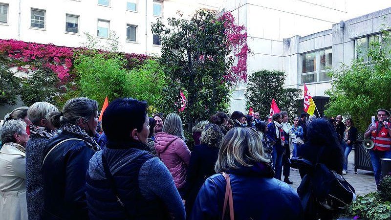 Illustration - contre  le sous-effectif dans les écoles