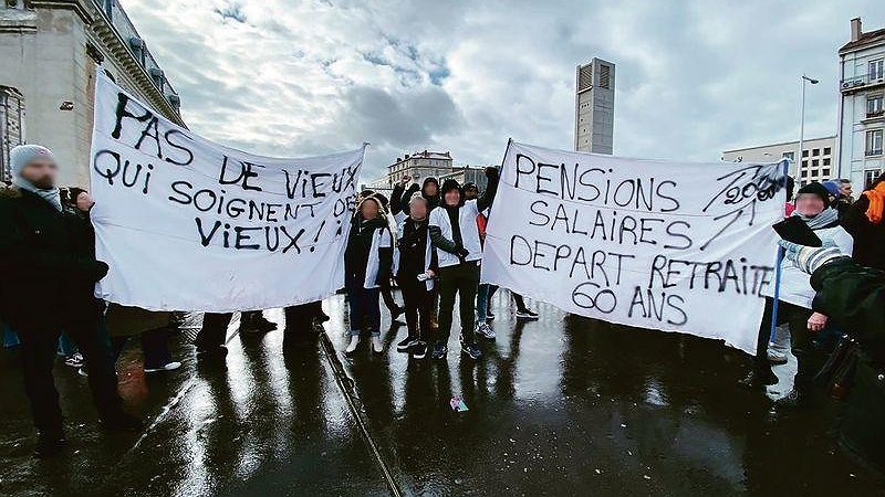Illustration - le directeur de l’hôpital se moque de la charité