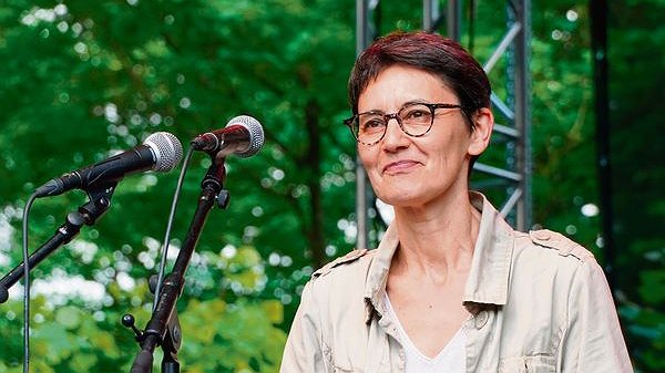 Illustration - “Lever le drapeau rouge, celui des travailleurs”
