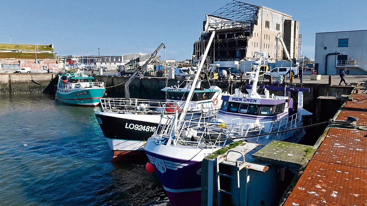 Illustration - Ministre de la pêche aux subventions