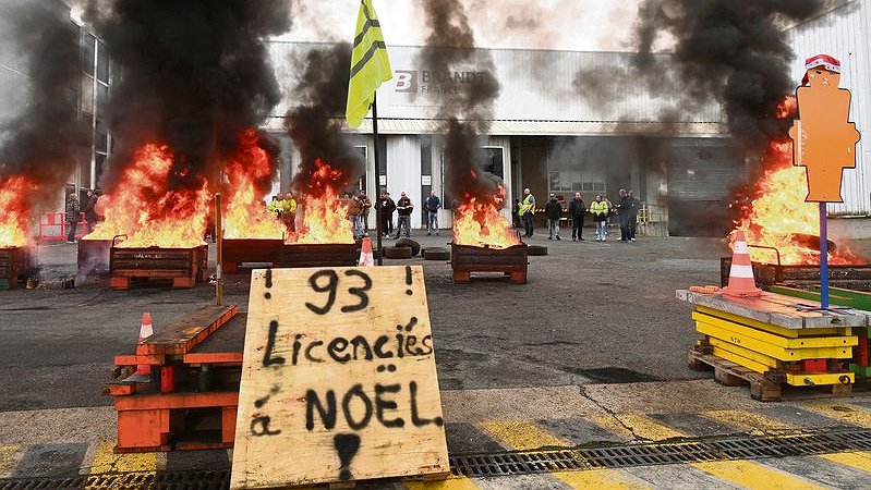 Illustration - L’emploi et les salaires avant les profits !